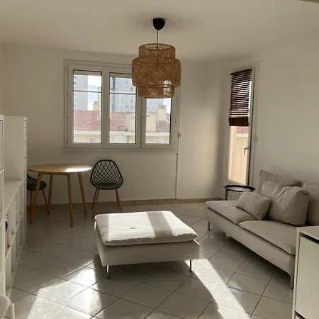 Apartment Quartier St Jean Du Calme Avec Parking *